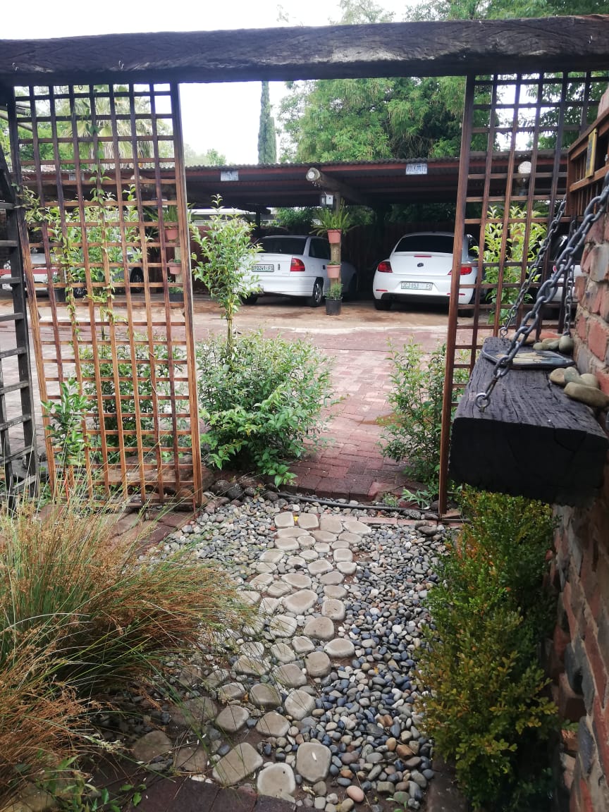 To Let  Bedroom Property for Rent in Fichardt Park Free State